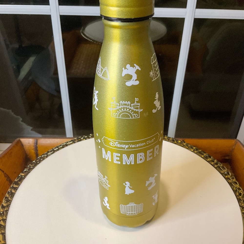 Disney Vacation Club Members 2022 Gold Stainless Steel Water Bottle